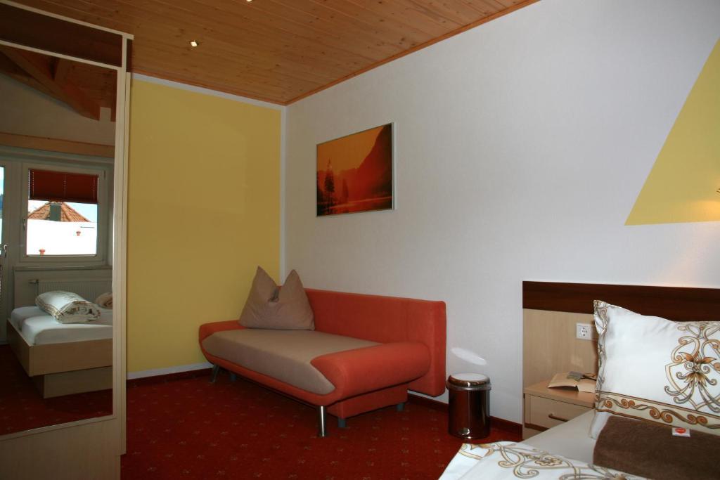 4 Jahreszeiten Apartment